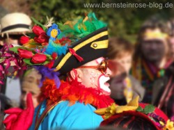 Karneval in Bad Honnef am Rhein, Jecke mit Blütenhut