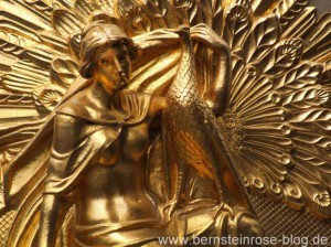 Leipziger Bankhaus am Thomaskirchhof mit goldener Figur