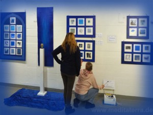 Ausstellung Kunstmeditation Blau