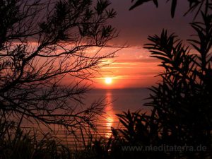 Sonnenuntergang - rotes Meer