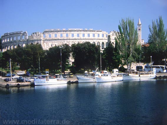 Amphitheater Pula