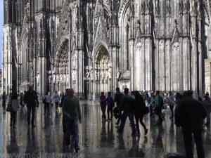 Auf dem Domplatz in Köln