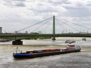 Severinsbrücke in Köln