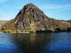 Loreley-Felsen, Frontalansicht