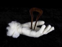 Aomi Kikuchi, Japan, Suffering Pain, 2024, wool fiber, 25 x 10 x 15 cm
